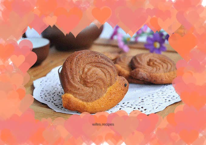 Snail cookies