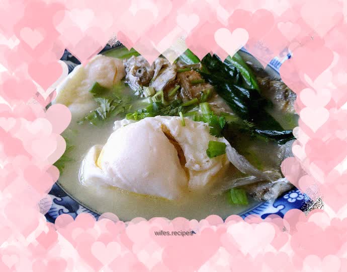 Crucian carp poached egg