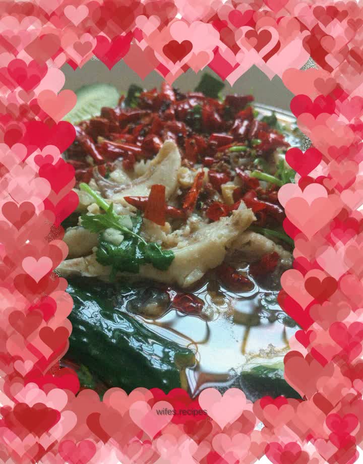 Homemade boiled fish is safe and secure