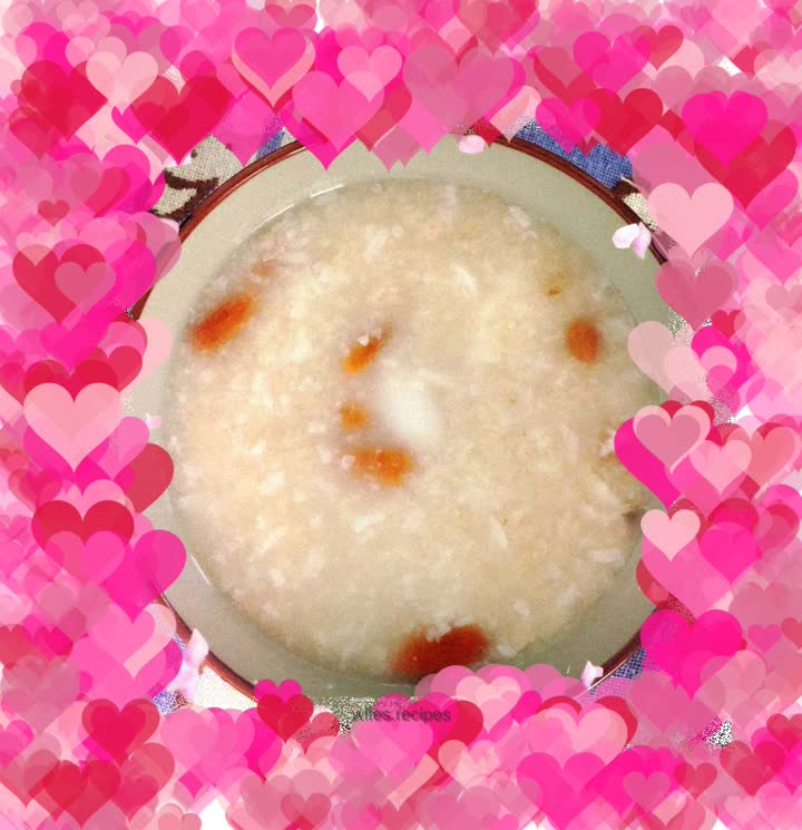 Casserole porridge--millet glutinous rice, wolfberry and lily porridge