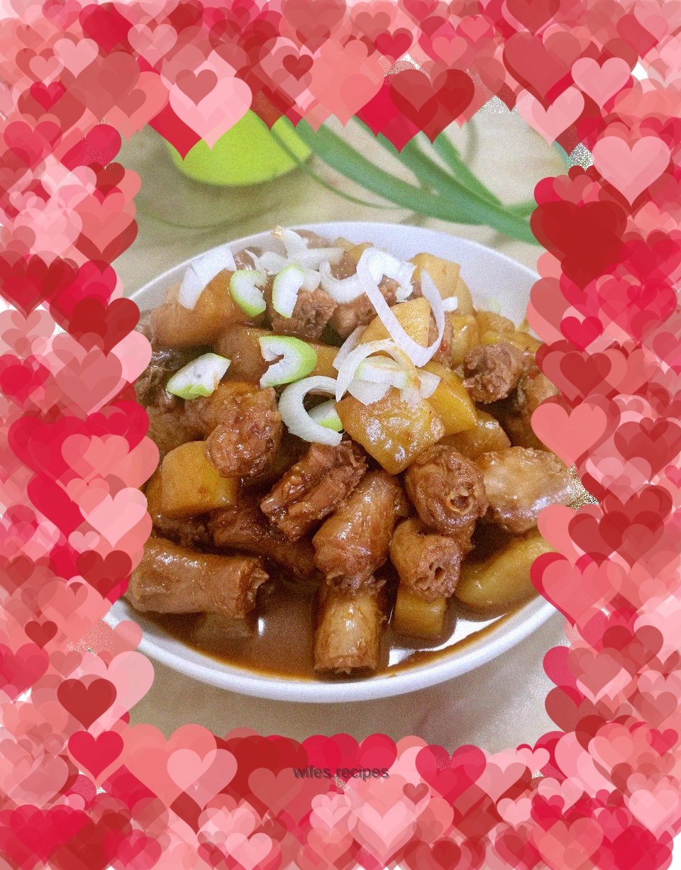 Braised chicken neck with potatoes