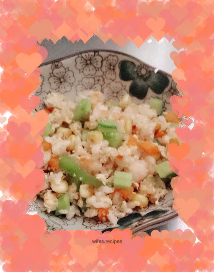Fried rice with corn, shrimp, mixed vegetables