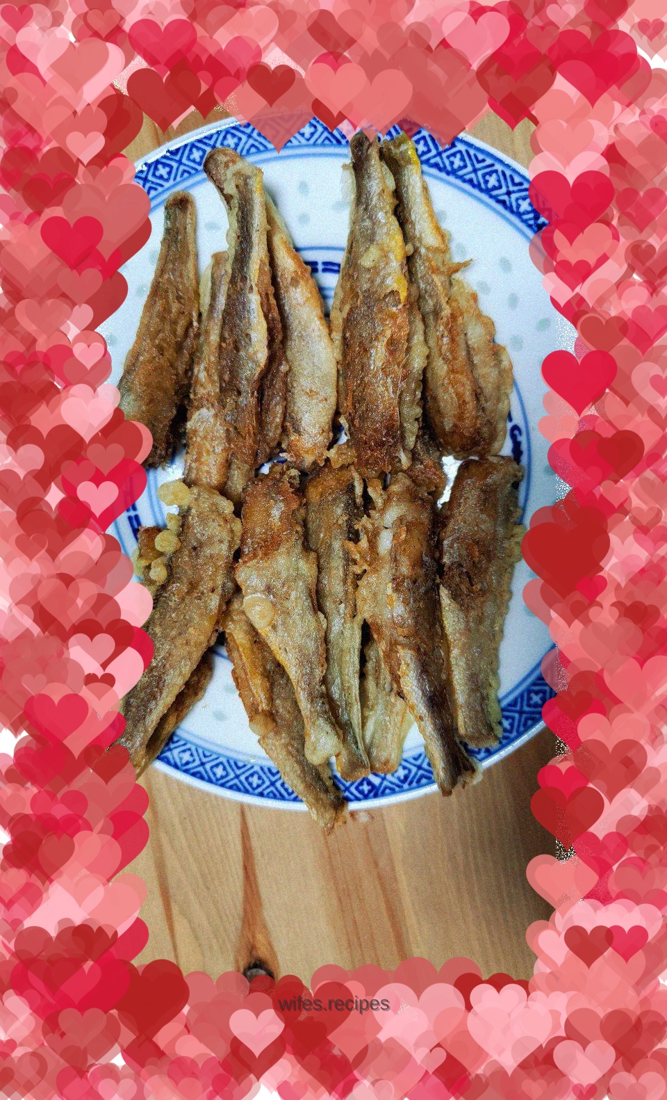 Dry fried small yellow croaker