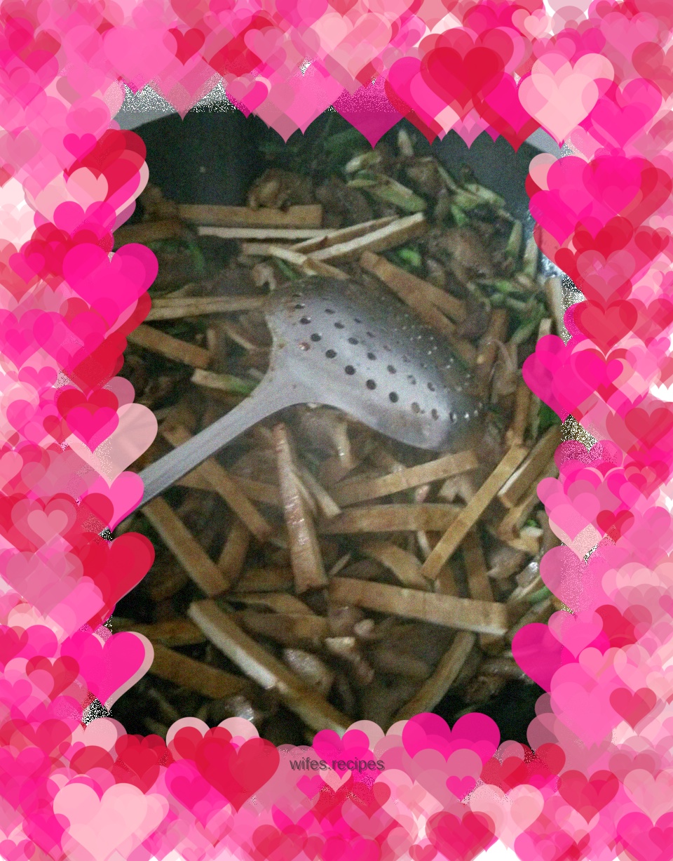 Twice cooked pork head