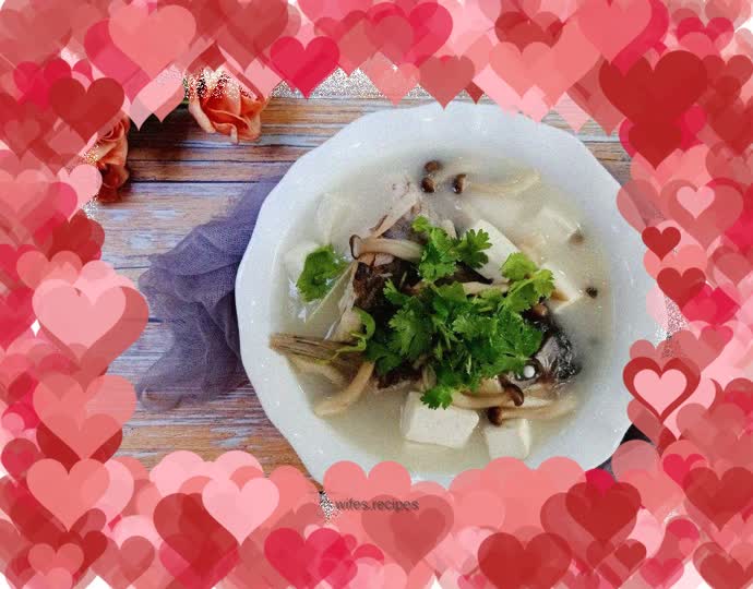 Fish head and tofu soup