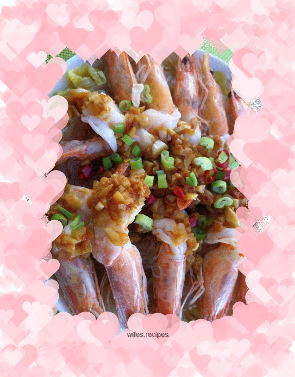 Garlic vermicelli with open-back shrimp