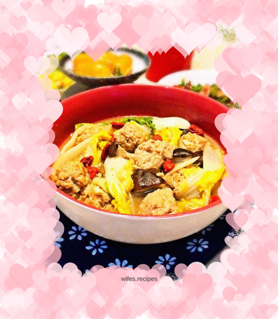 Braised Pork Balls with Cabbage and Shiitake Mushrooms