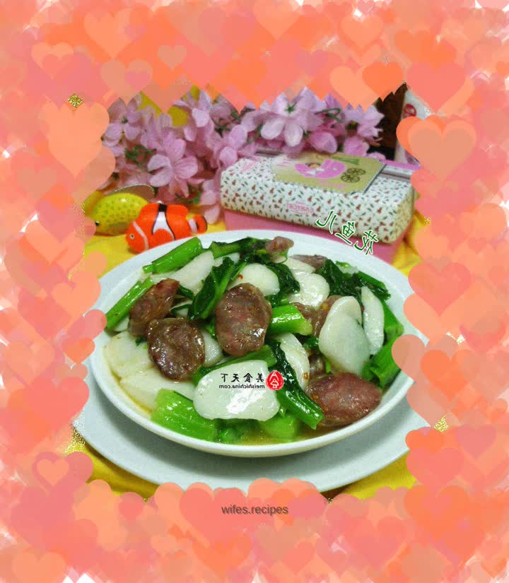 Stir-fried rice cake with mustard mustard and spicy sausage