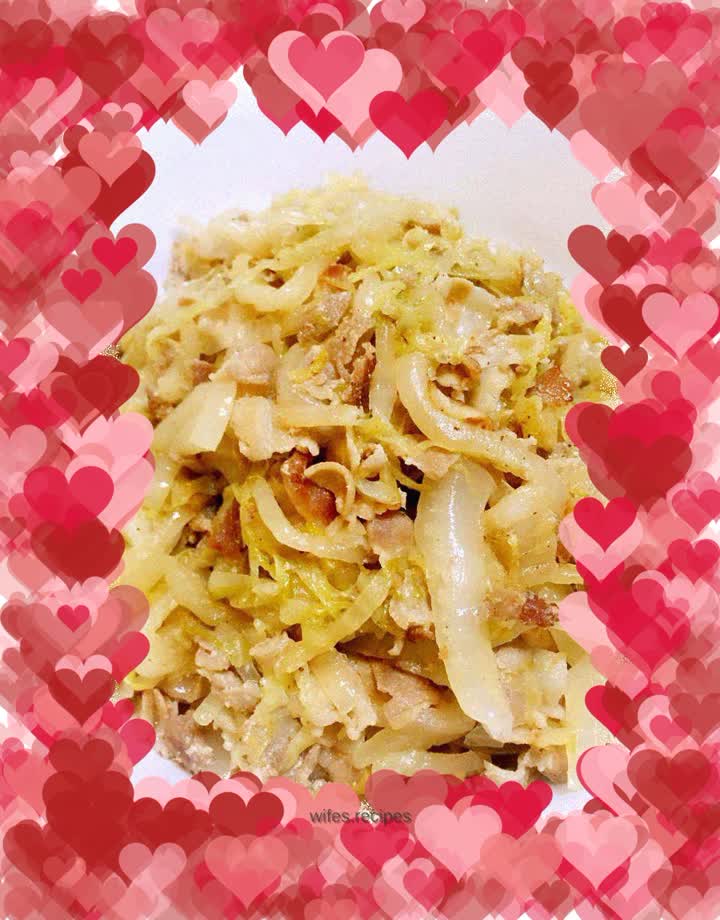 Stir-fried pork belly with sauerkraut