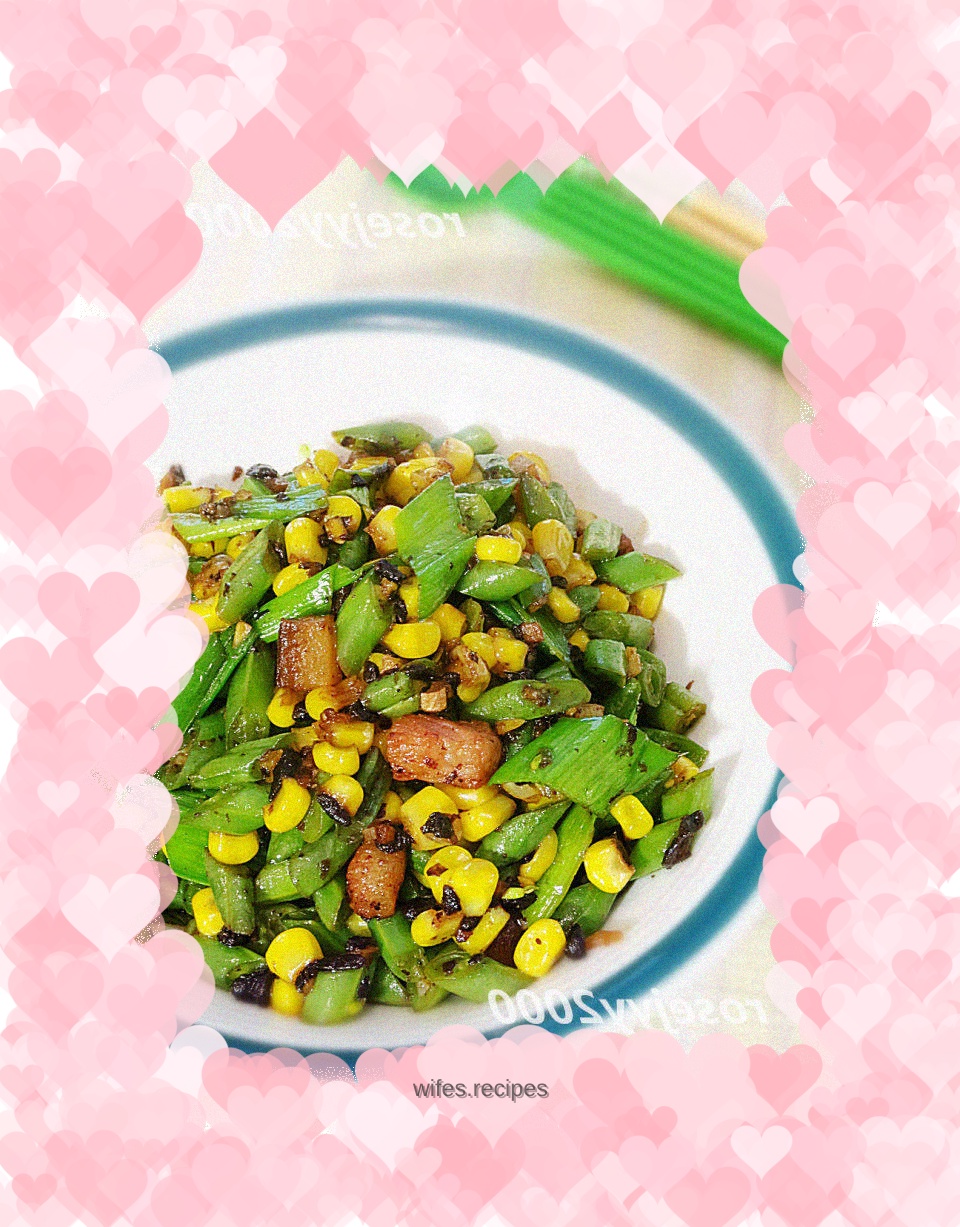 Stir-fried pork neck with corn and green beans