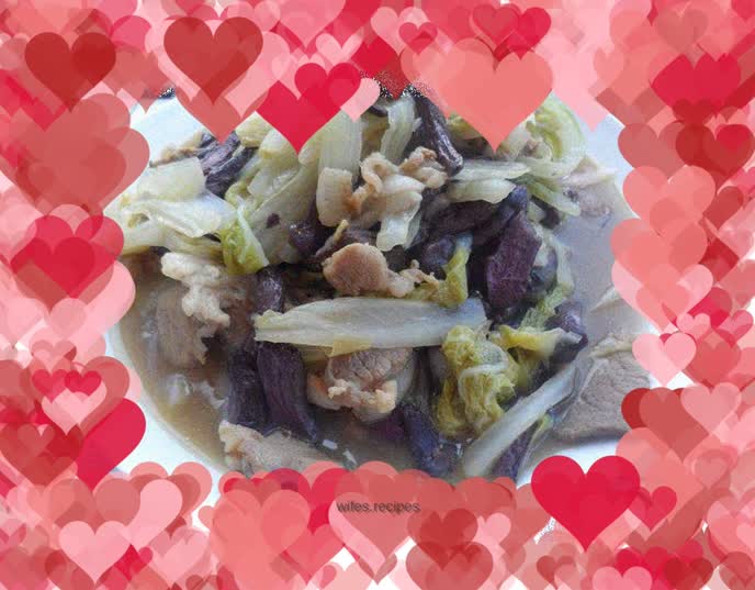 Red mushroom and cabbage