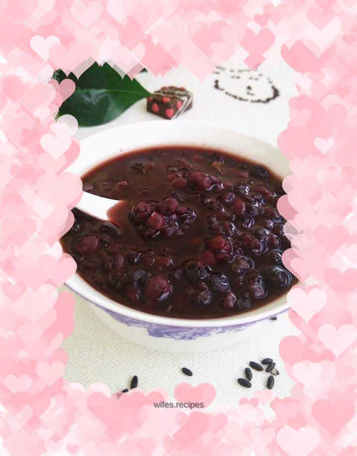 Red bean and black rice porridge