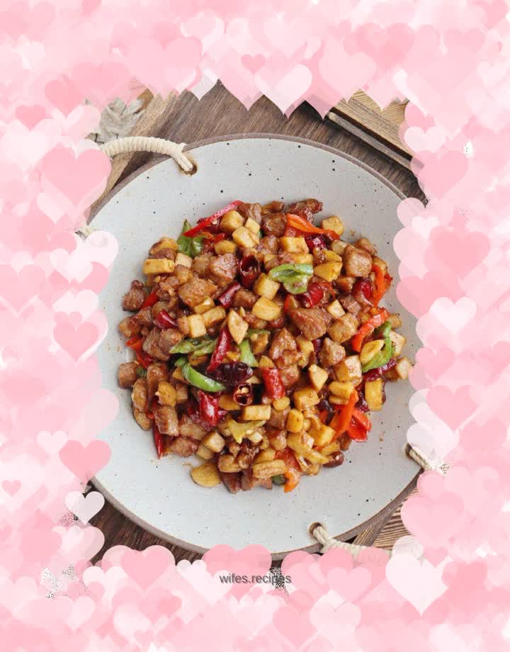 Spicy king oyster mushroom and beef cubes ❗️It’s a delicious appetizer and a delicious meal