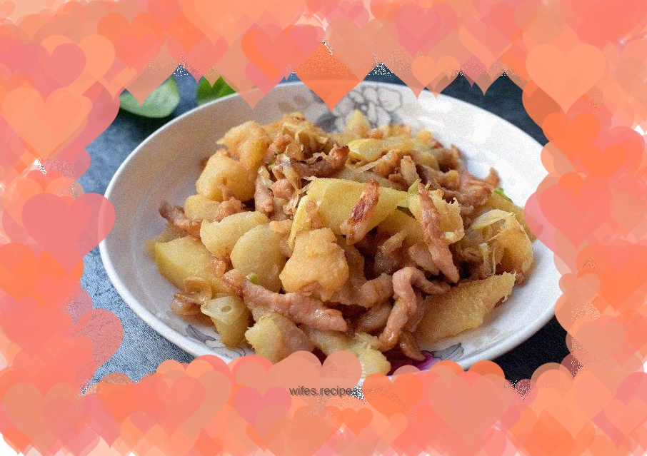 Fried pork with grapefruit peel