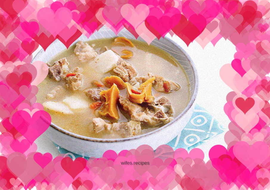 Huaishan wolfberry snail head stewed with keel