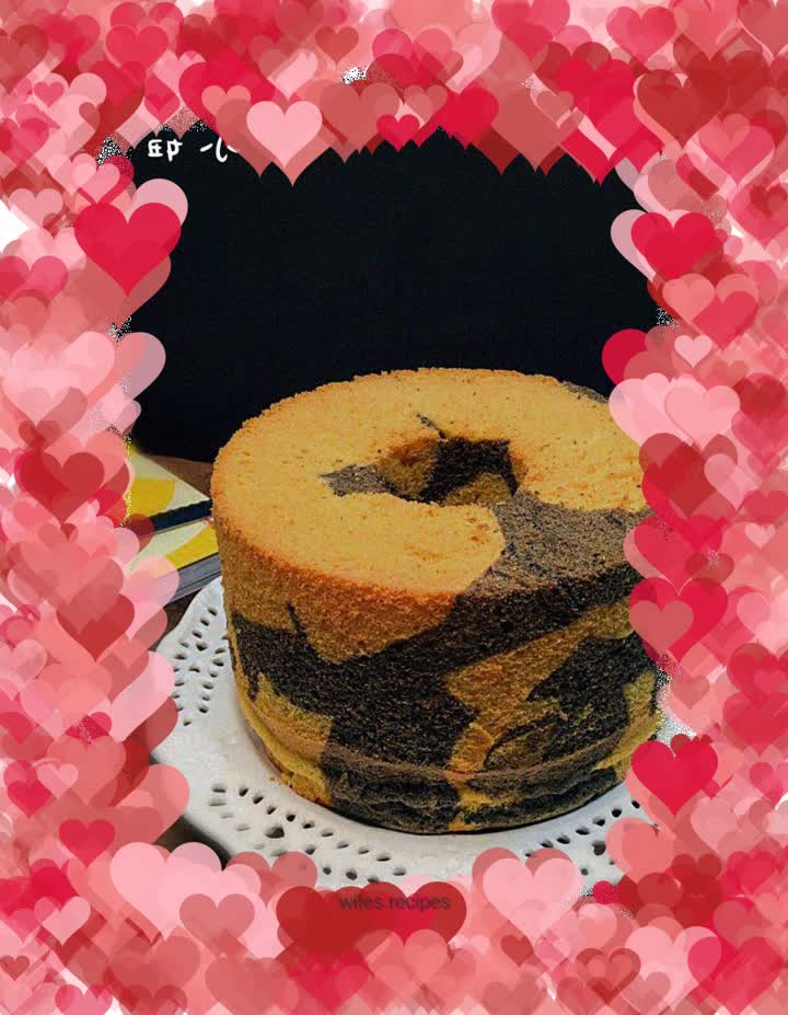 Black sesame sauce chiffon cake