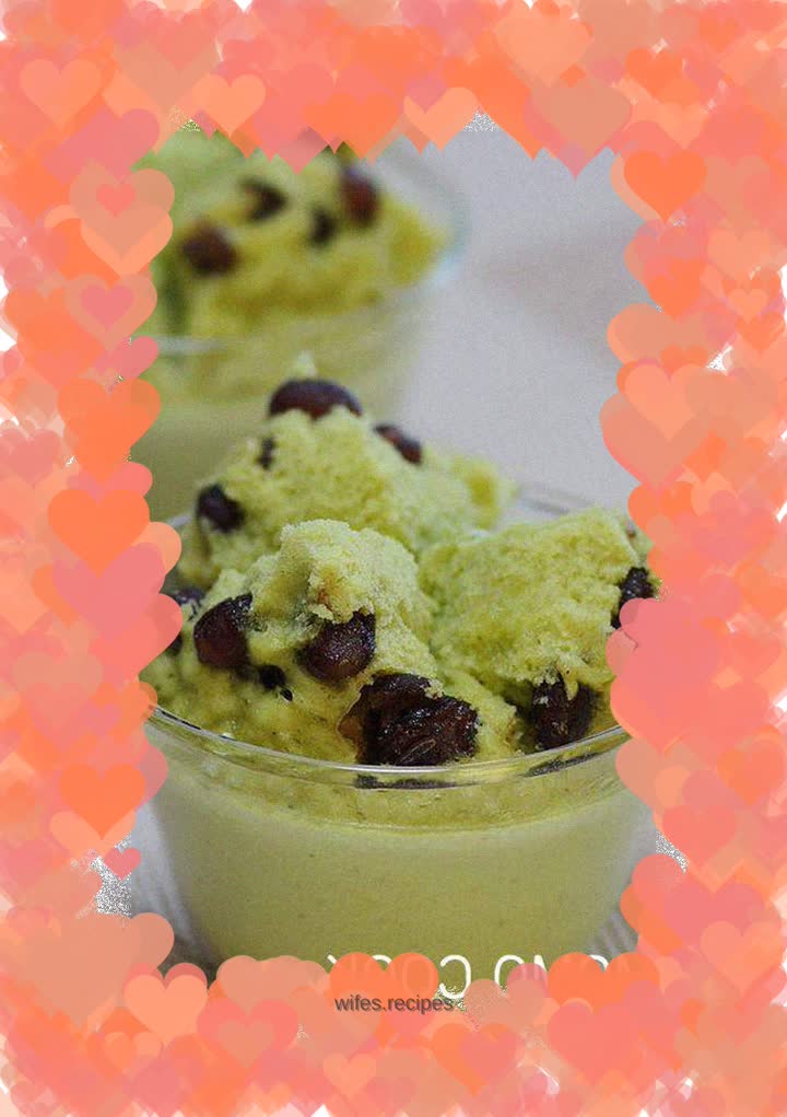 Japanese Matcha Honey Bean Rice Noodle Cake