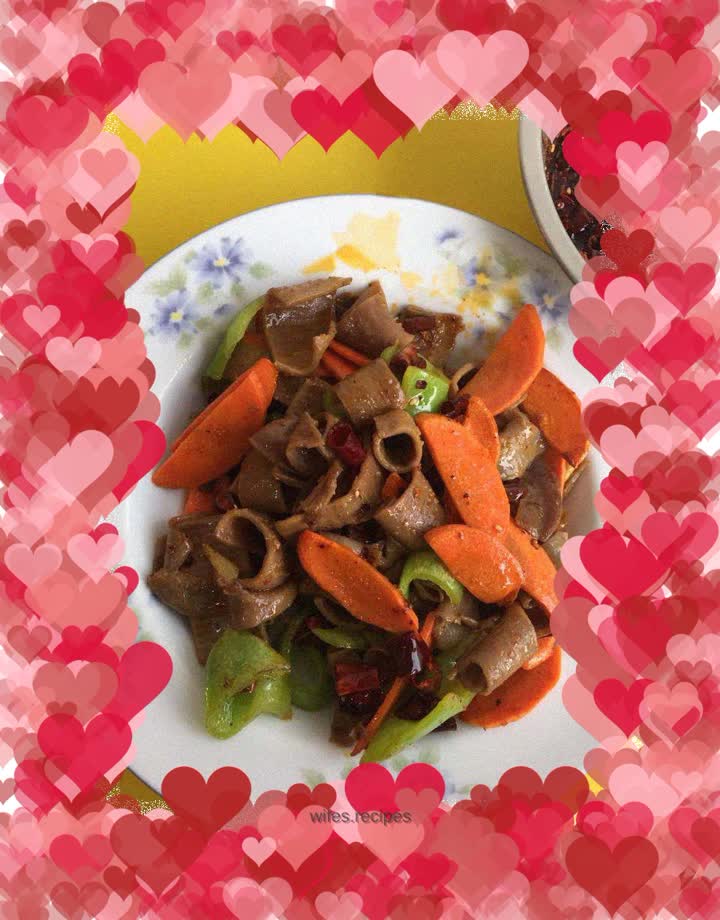 Spicy beef intestines