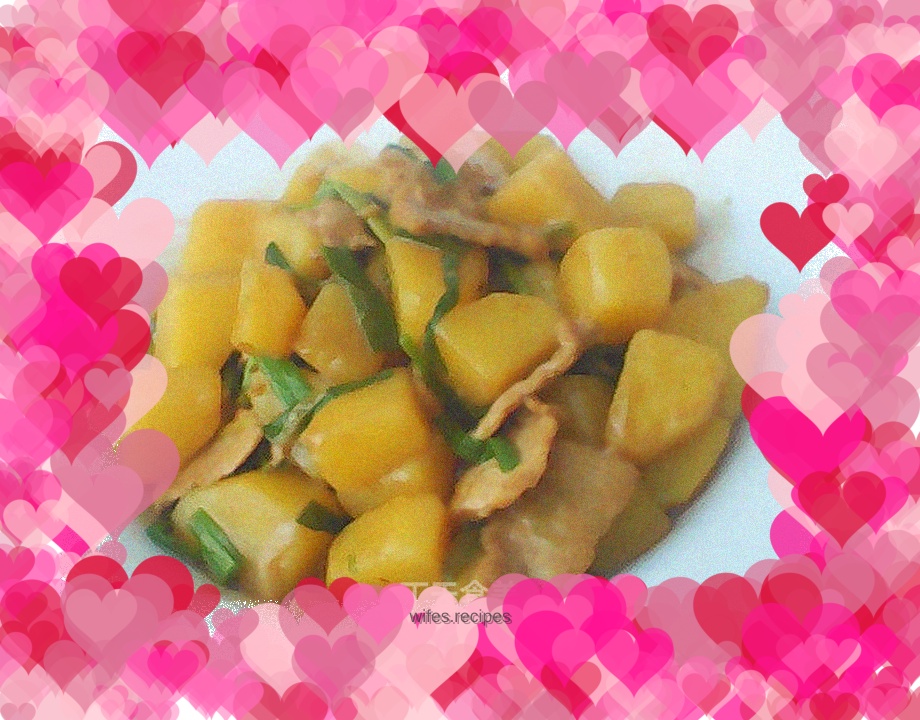 Fried pork with potatoes