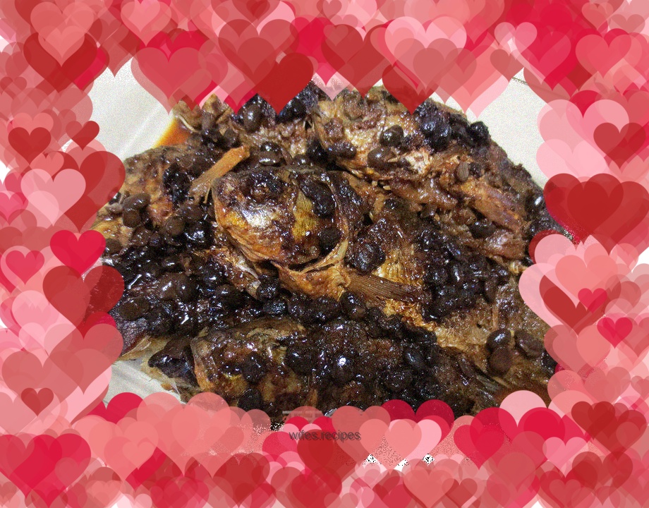 Crispy crucian carp with black bean sauce