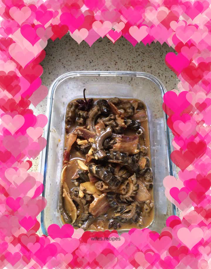 Braised eel segments