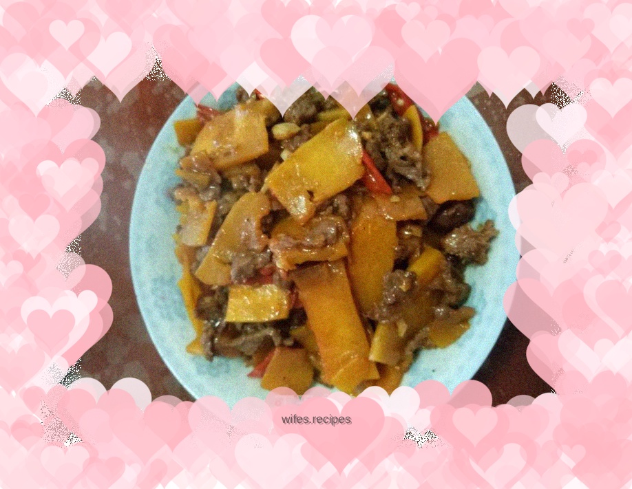 Stir-fried beef with pumpkin