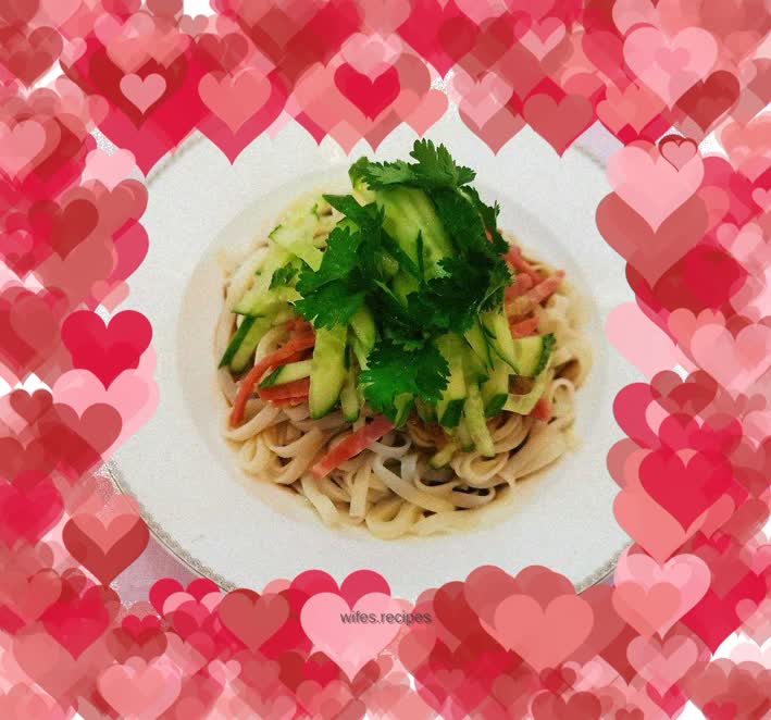 Homemade sesame paste cold noodles