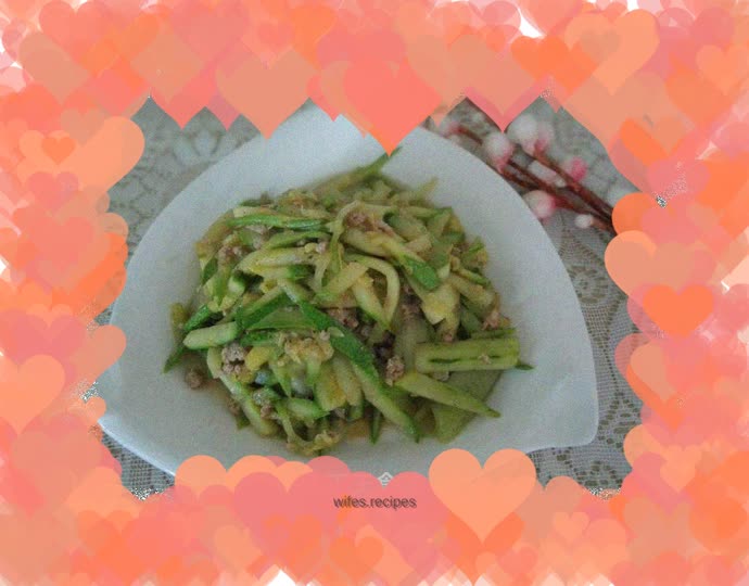 Stir-fried minced pork with zucchini