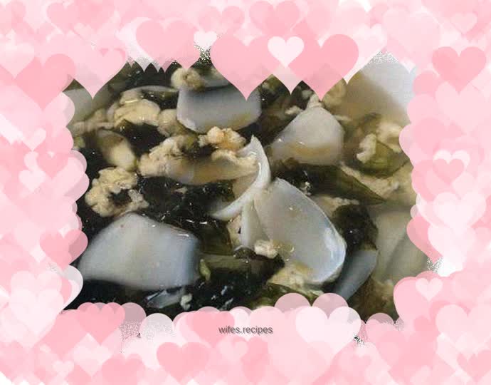 Seaweed, egg and lily soup