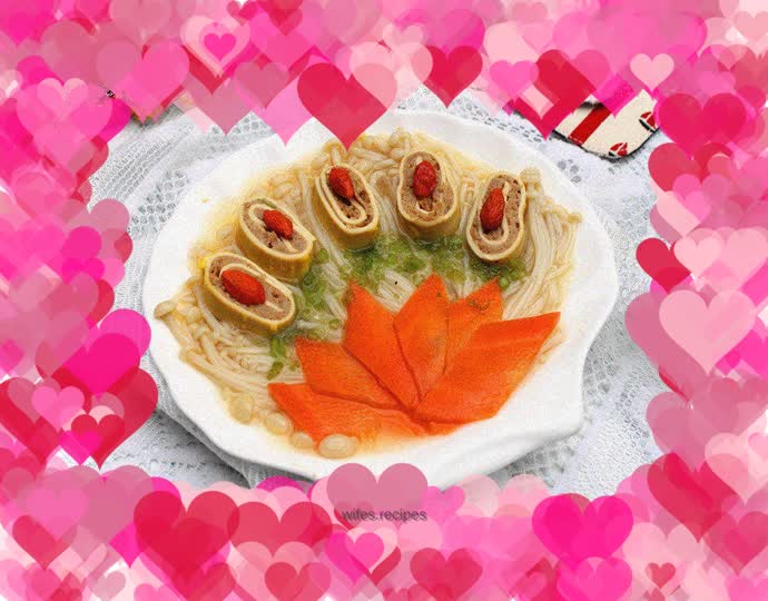 Thousand-piece meat rolls with golden needles