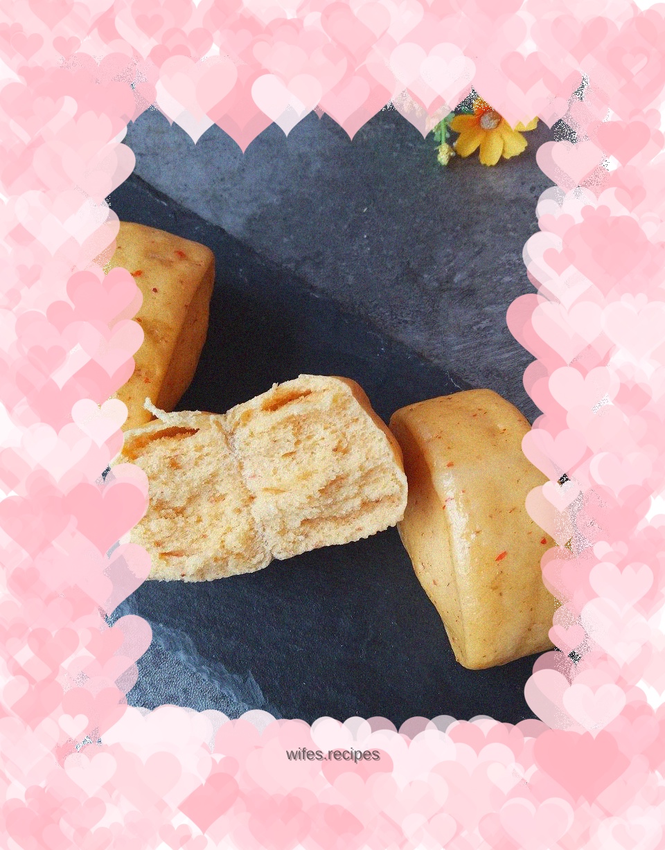 Pumpkin steamed buns