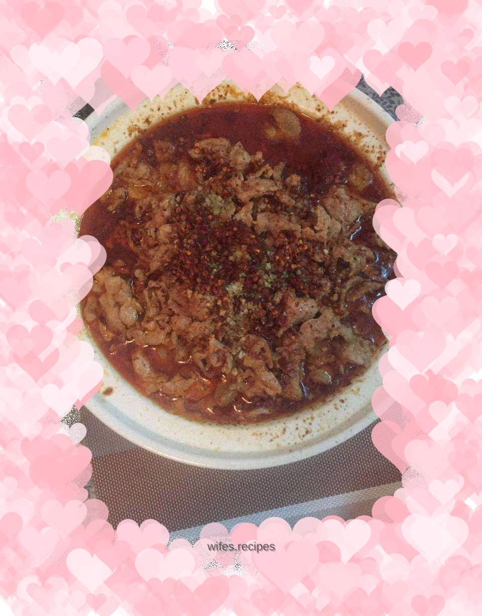 Homemade boiled pork slices