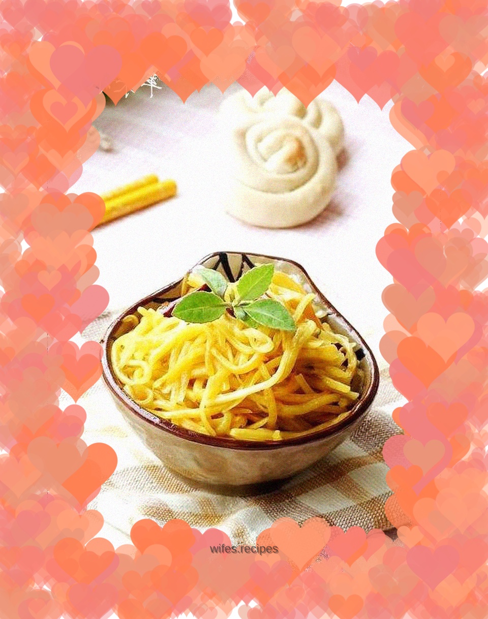 Vinegar pumpkin shreds