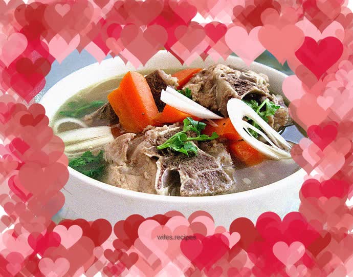 Stewed pork tail bones with carrots