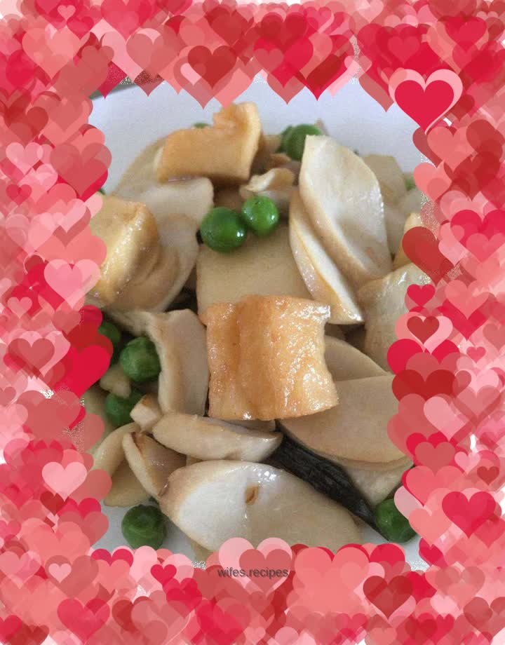 Stir-fried fish and tofu with sweet beans, apricots and abalone