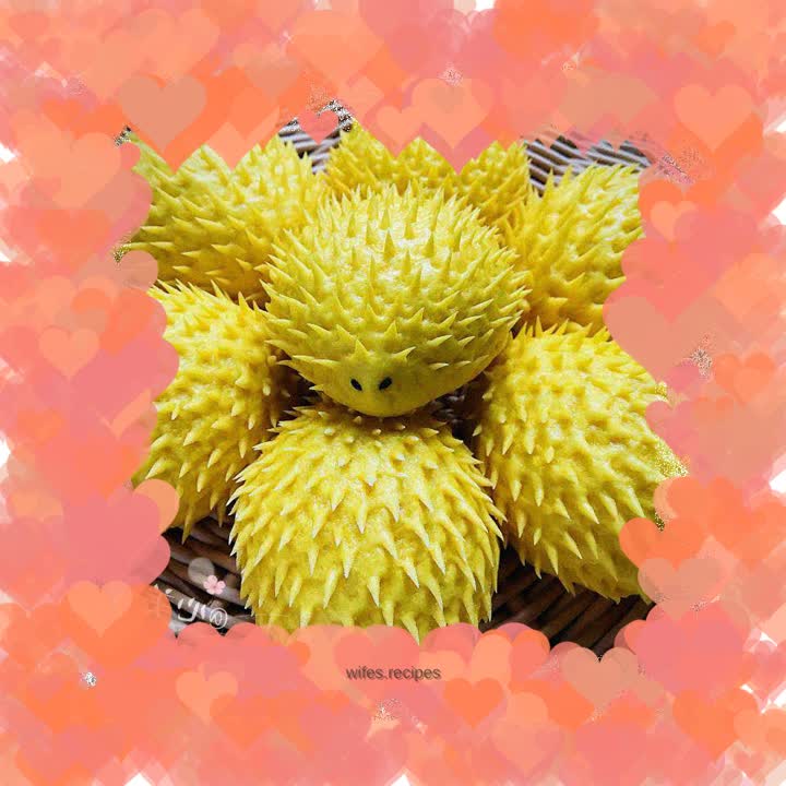 Pumpkin Hedgehog Steamed Buns