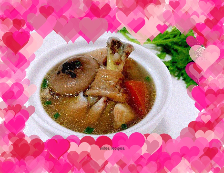 Codonopsis, Mushroom and Chicken Soup