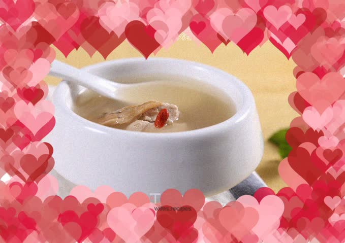 Dried razor clam and lean meat soup