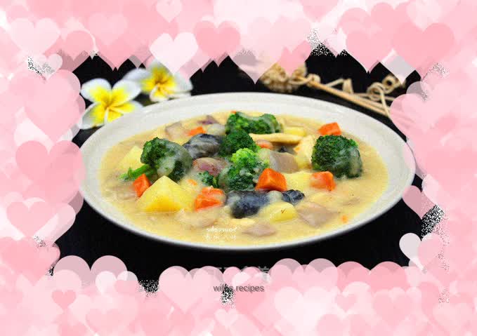 Black-bone chicken stewed with yuba soup