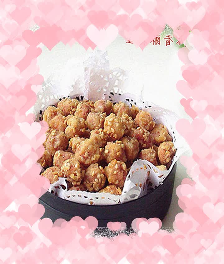 Crispy sesame peanuts