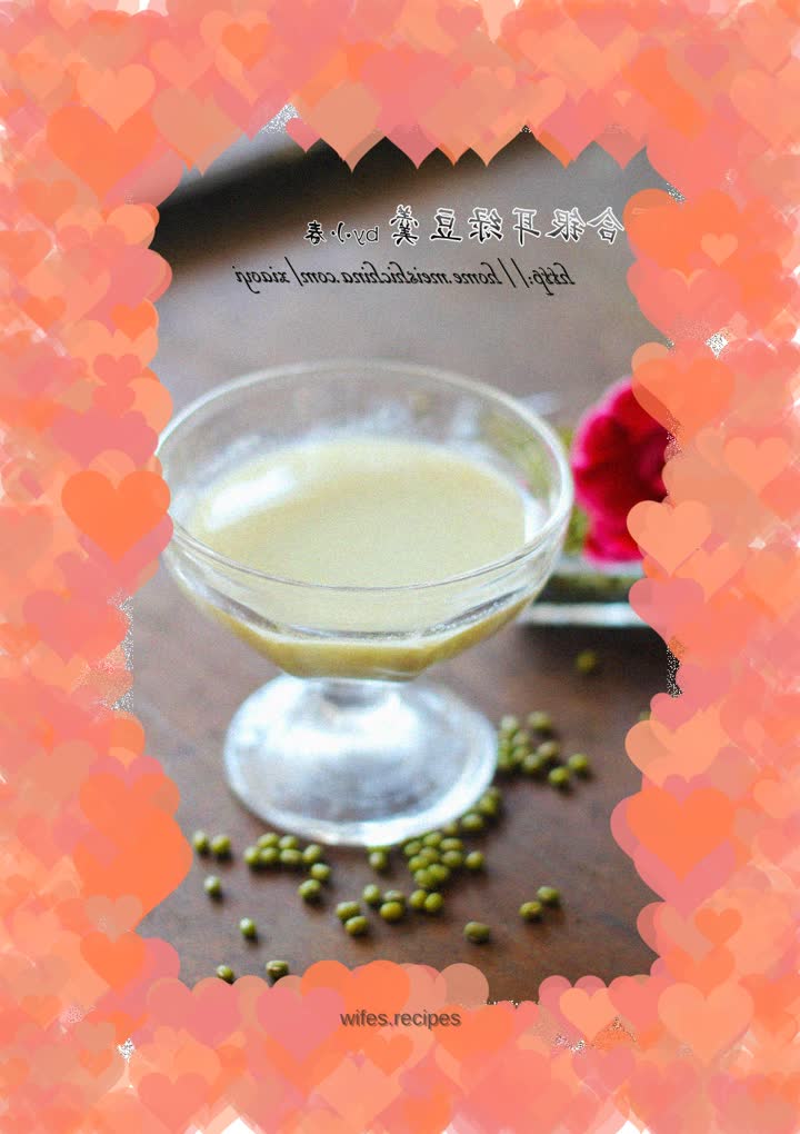 A bowl of summer soup that clears heat and nourishes the skin - Lily, Tremella and Mung Bean Soup