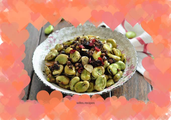 Stir-fried broad beans with minced pork, olives and vegetables