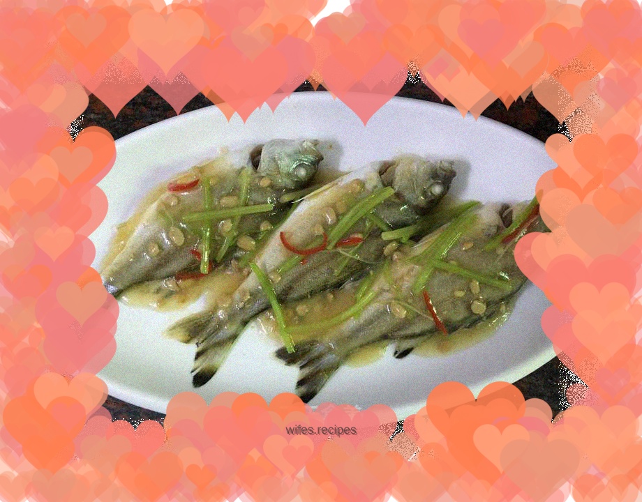 Steamed scallops with bean paste