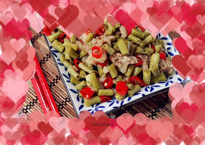Stir-fried minced pork with pickled beans