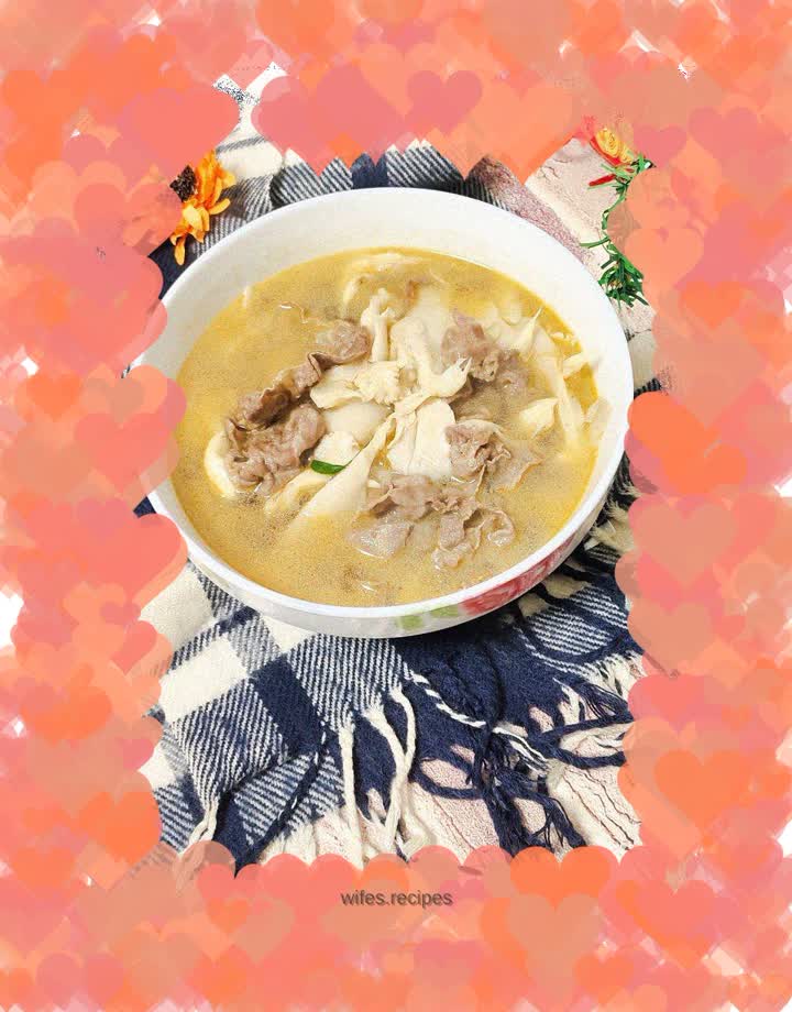 Oyster Mushroom Beef Sliced Soup