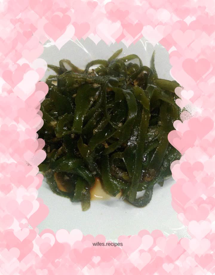 Cold seaweed shreds