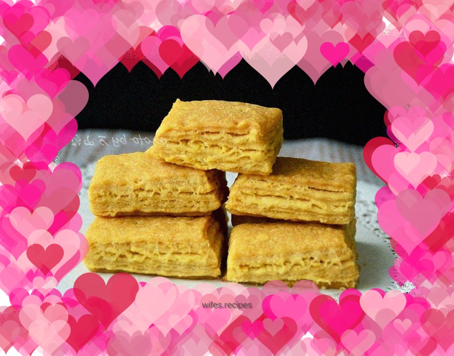 Salted egg yolk biscuits