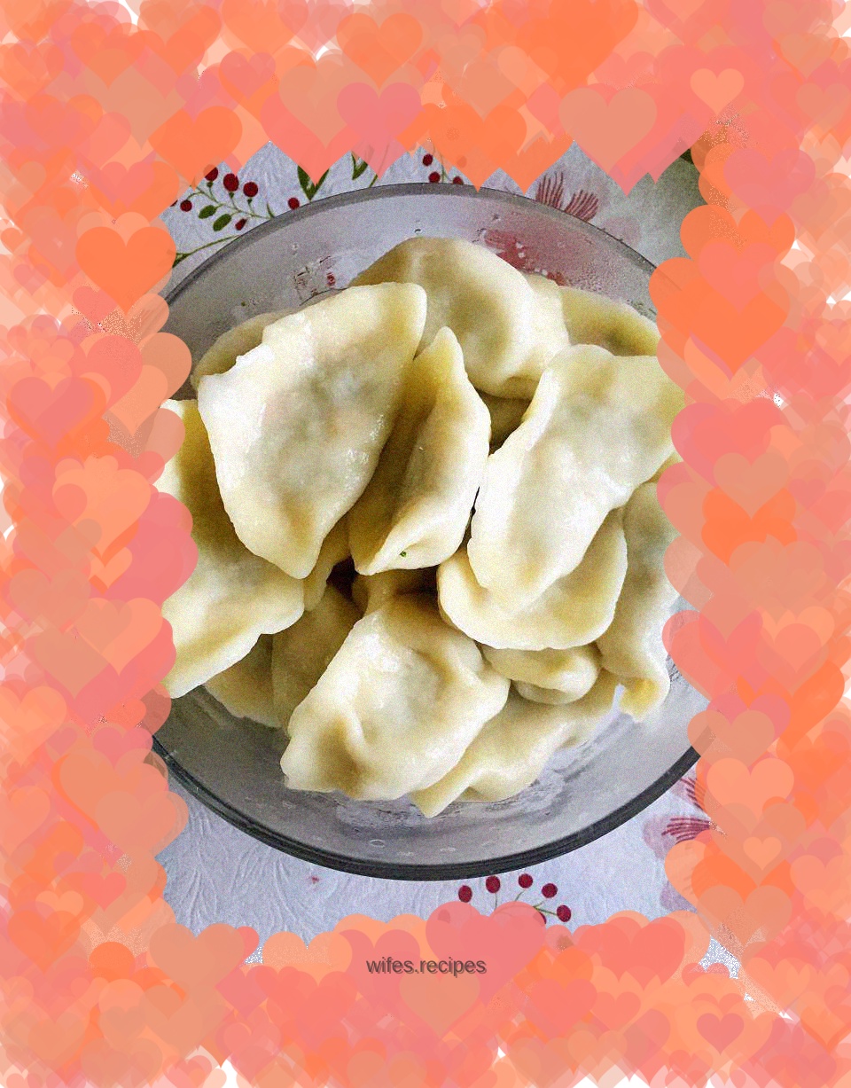 Corn, vegetable and pork dumplings