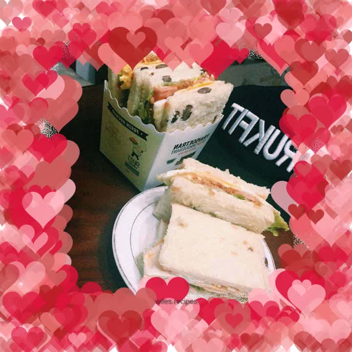 Family simple sandwich