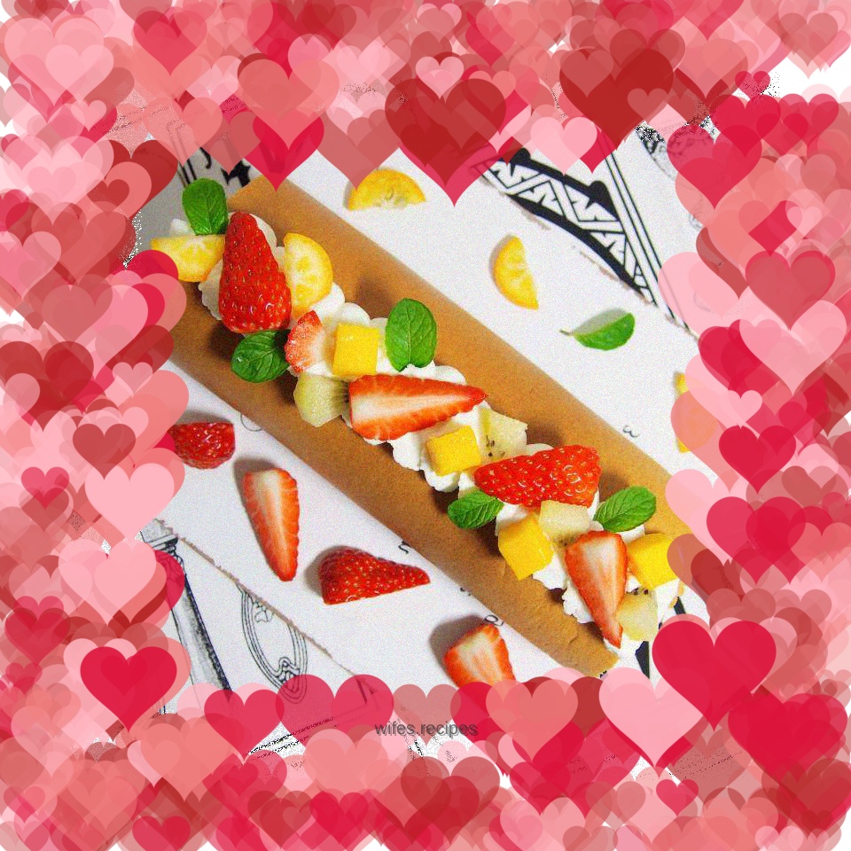 Strawberry Cream Cloud Roll